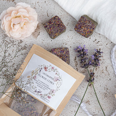 Flower cubes